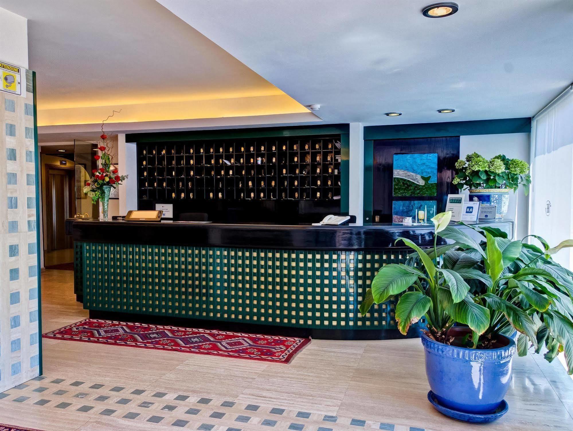 Hotel Europa Beach Village Giulianova Kültér fotó