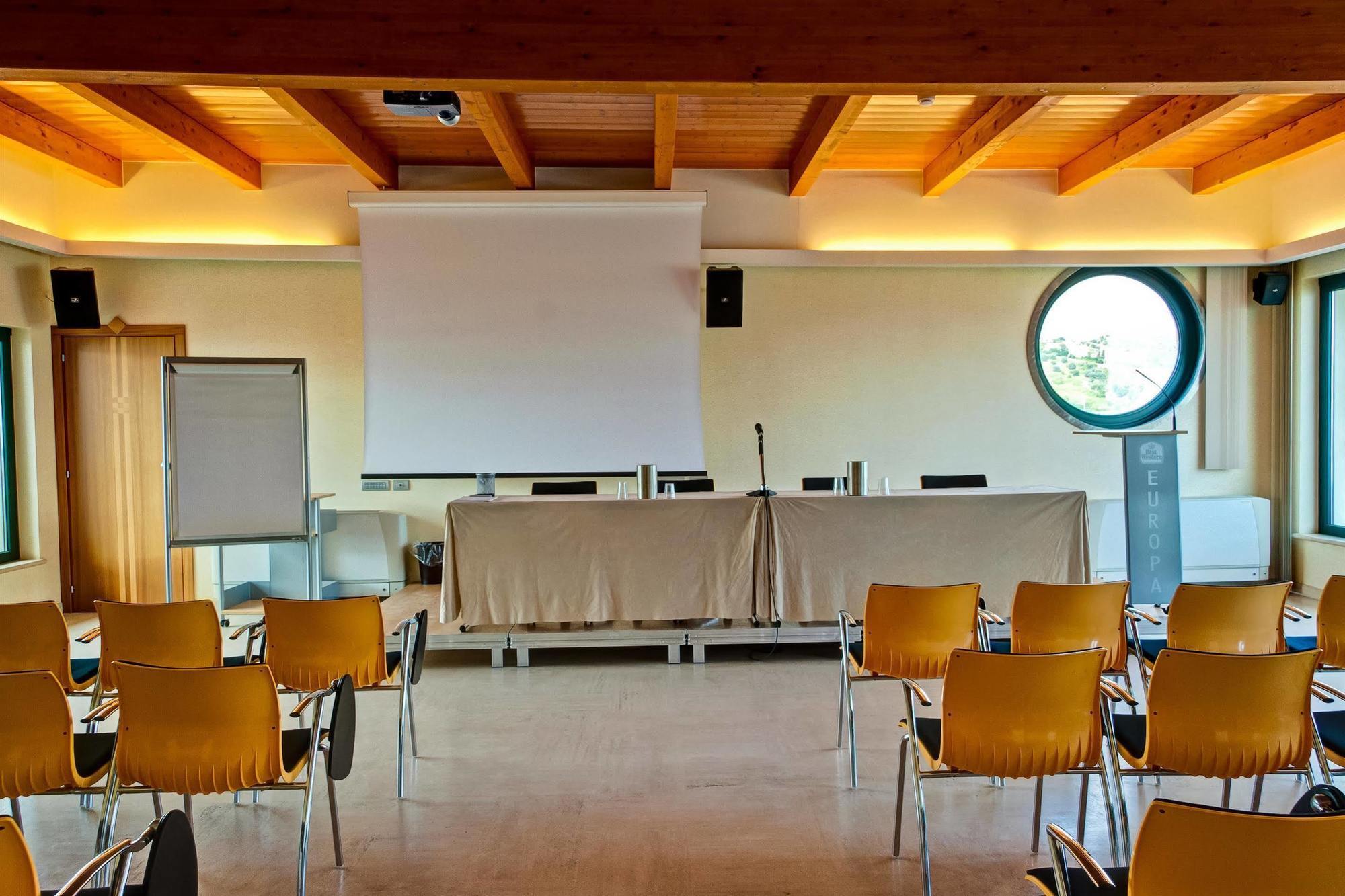 Hotel Europa Beach Village Giulianova Kültér fotó