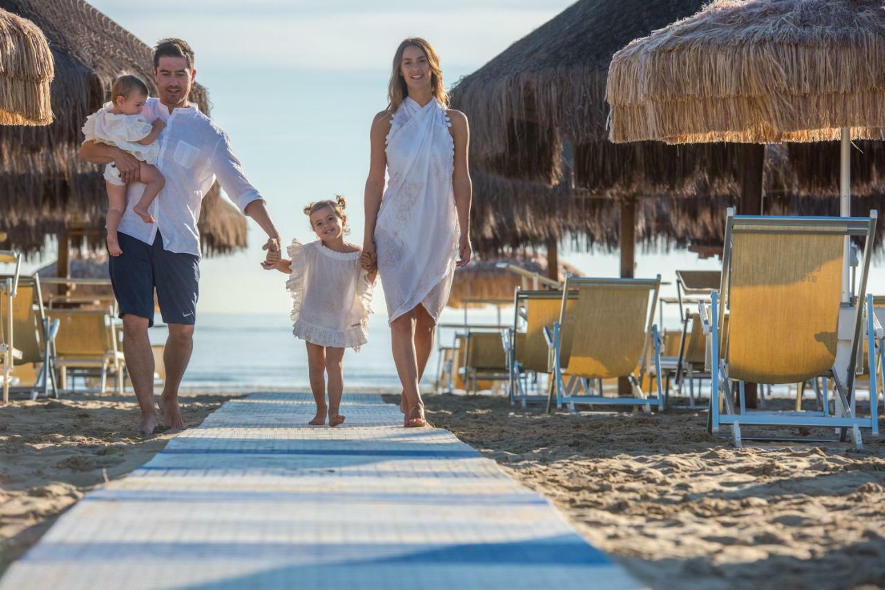 Hotel Europa Beach Village Giulianova Kültér fotó